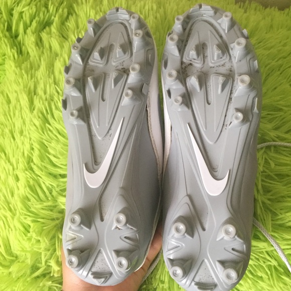 Nike cleats - Picture 4 of 4